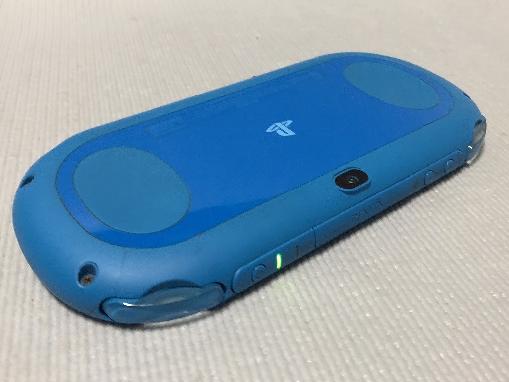 PSVITA PCH-2000 本体 ブルーブラック　動作 箱説　メモリーカード 16ＧＢ　_画像5