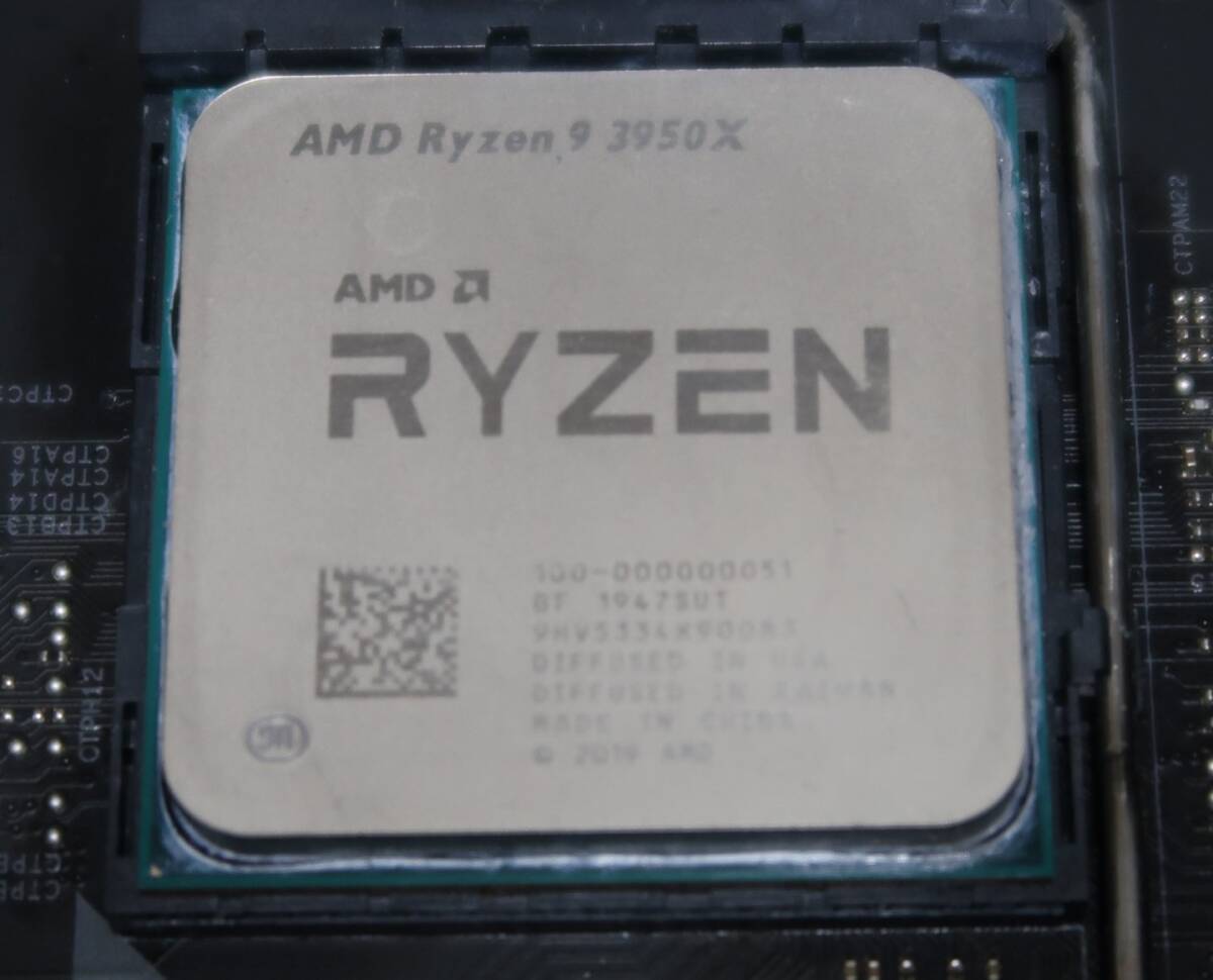 AMD Ryzen 9 3950X＋ASRock X570 Taichi＋おまけ（動作確認用のSSD＋メモリ） 中古PCパーツの画像5