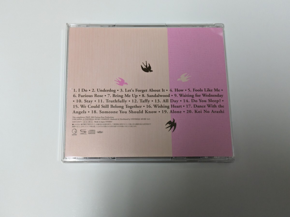 リサ・ローブ(LISA LOEB)『ヴェリー・ベスト・オブ・リサ・ローブ(THE BEST OF LISA LOEB)』2012年発売盤 SHM-CD_画像2