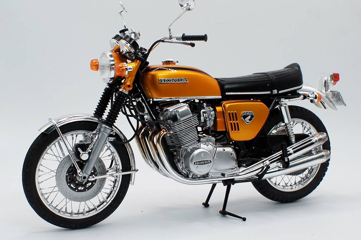 アオシマ AOSHIMA 1/12 ホンダ HONDA DREAM CB750 K0 '69 塗装済 完成品 青島文化教材社_画像4