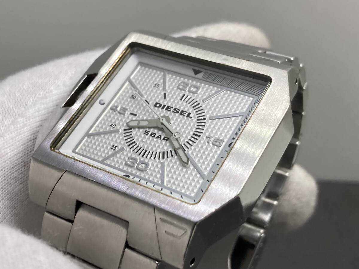 １円～稼働品・DIESSEL/ディーゼル DZ-1381 メンズ腕時計 QZ 【YB-8010】の画像4