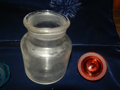 昭和レトロ ガラス瓶 色ガラス蓋 ガラスボタンの画像8