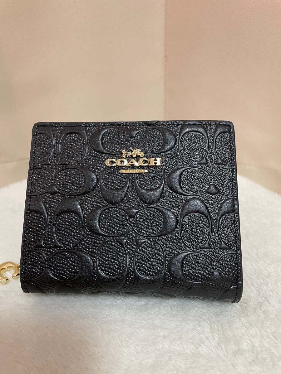 コーチ レディース coach 二つ折財布　ブラック　Cマーク　Cチャイム　新品