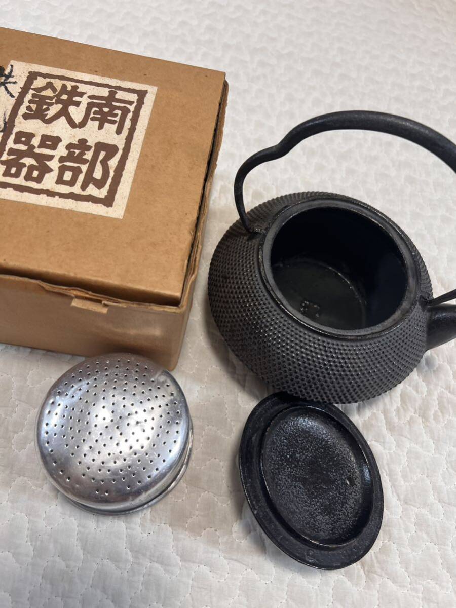 南部鉄器 急須 本番盛岡 茶道具 鉄瓶 箱付き 伝統工芸品_画像7