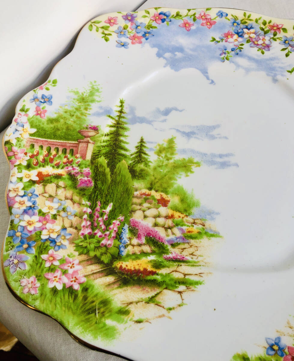 １９４０年代      ロイヤルアルバート メアリー女王の為の特注Kentish Rockeryパターンサンドウイッチ盛り皿の画像7