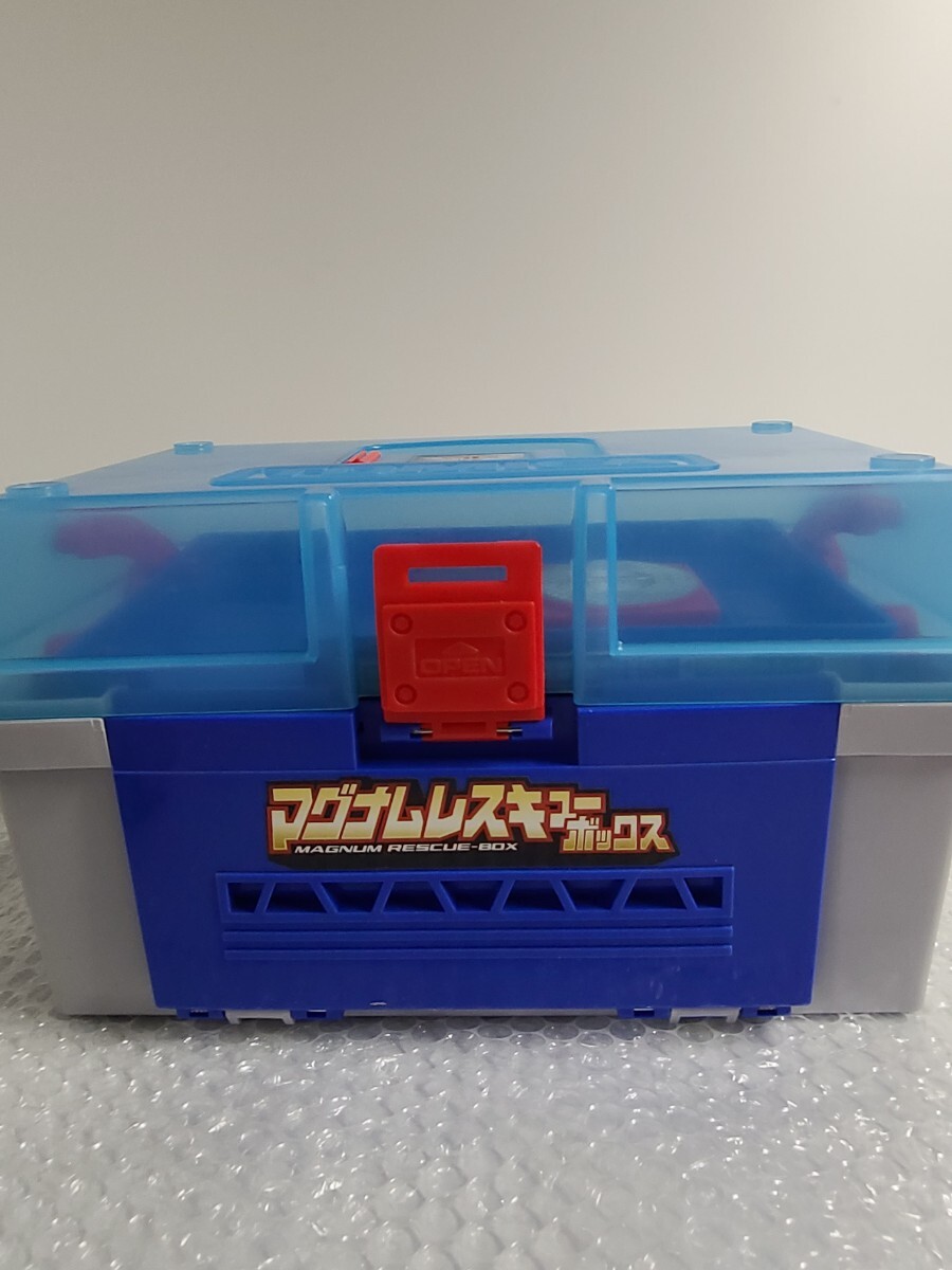 トミカ マグナムレスキューボックス ミニカー TOMY おもちゃ ヘリコプター 箱傷みあり 取っ手壊れありの画像8