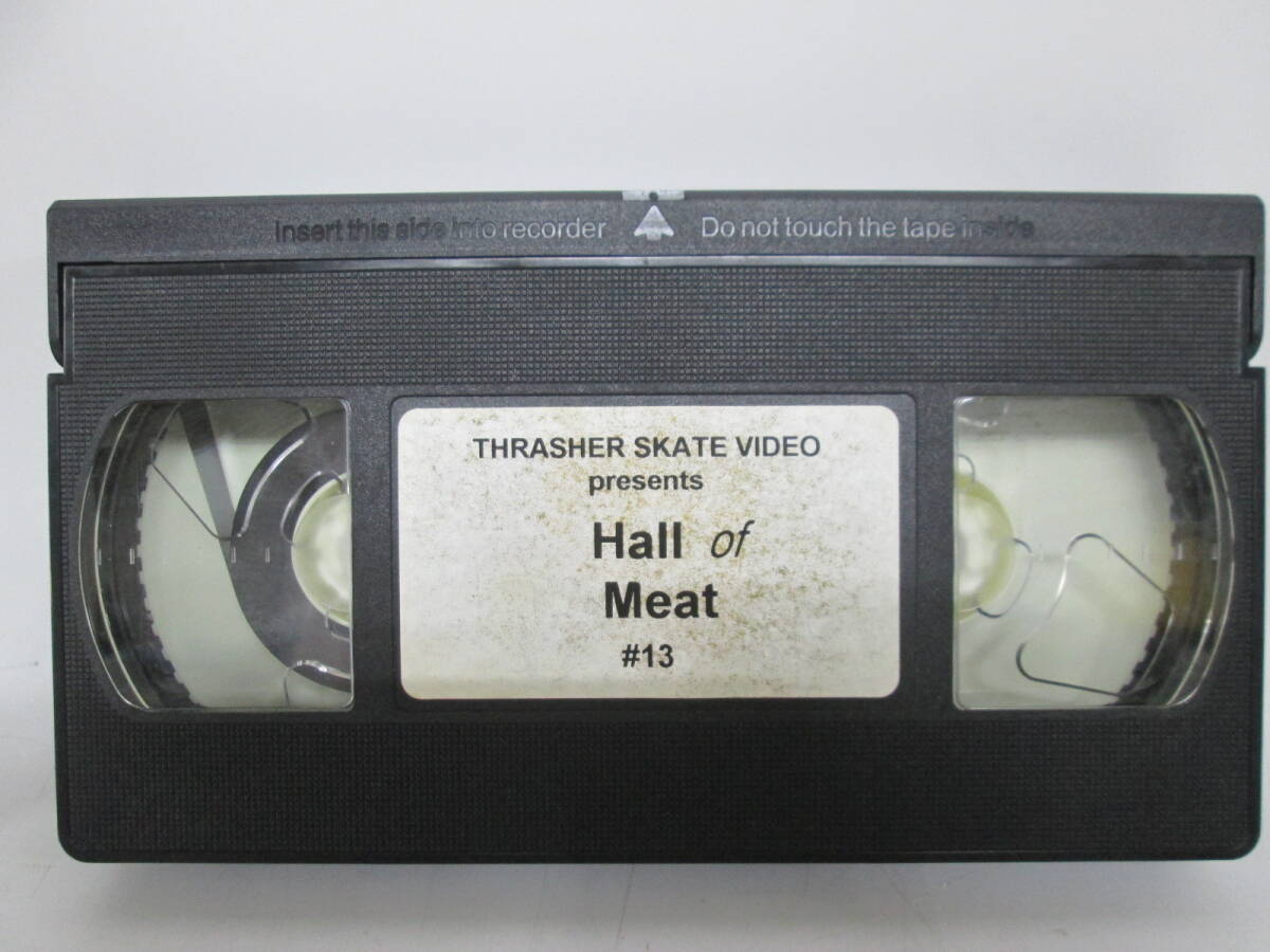 【0412h Y0748】 VHS 3本セット skate boarding feed back / 411vm 25 / THRASHER Hall of Meat 箱入り 動作未確認 スケートボード の画像3