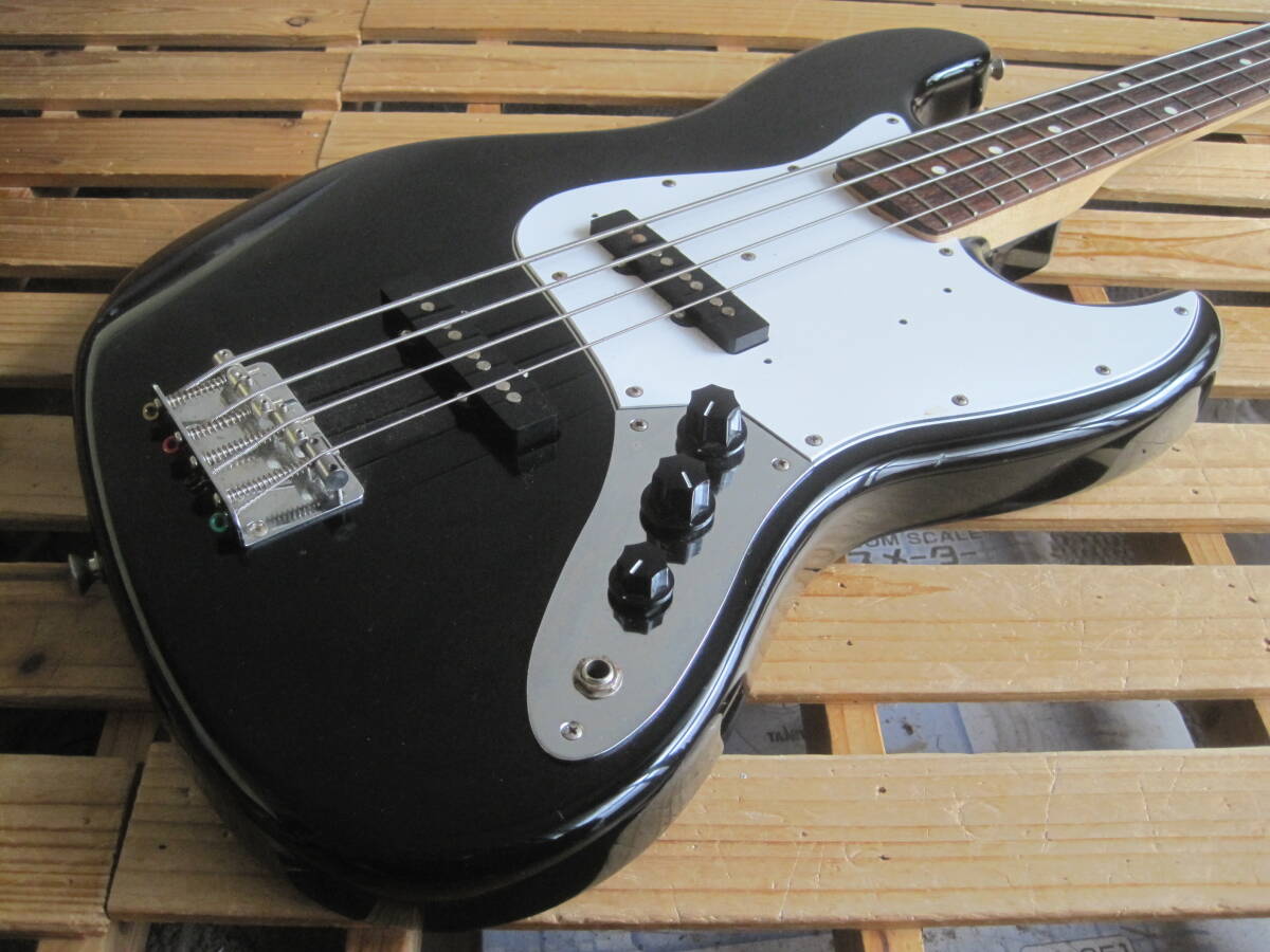 Fender Japan(フェンダー ジャパン)JB-STD (JB-50) BLK 黒系★JAZZ BASS ジャズベースタイプ エレキベース 中古品 MADE IN JAPAN 日本製の画像1