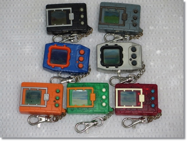 ** that time thing BANDAI/ Bandai Digital Monster ( digimon ) first generation * pocket Pikachu * etc. LCD/ mobile game set **