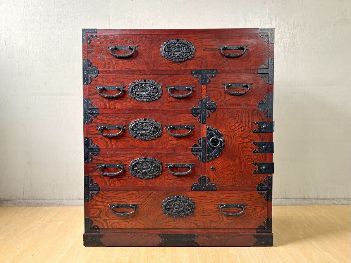  欅材 整理箪笥 タンス 収納 チェスト 鉄器 ケヤキ 民芸 和家具 の画像2