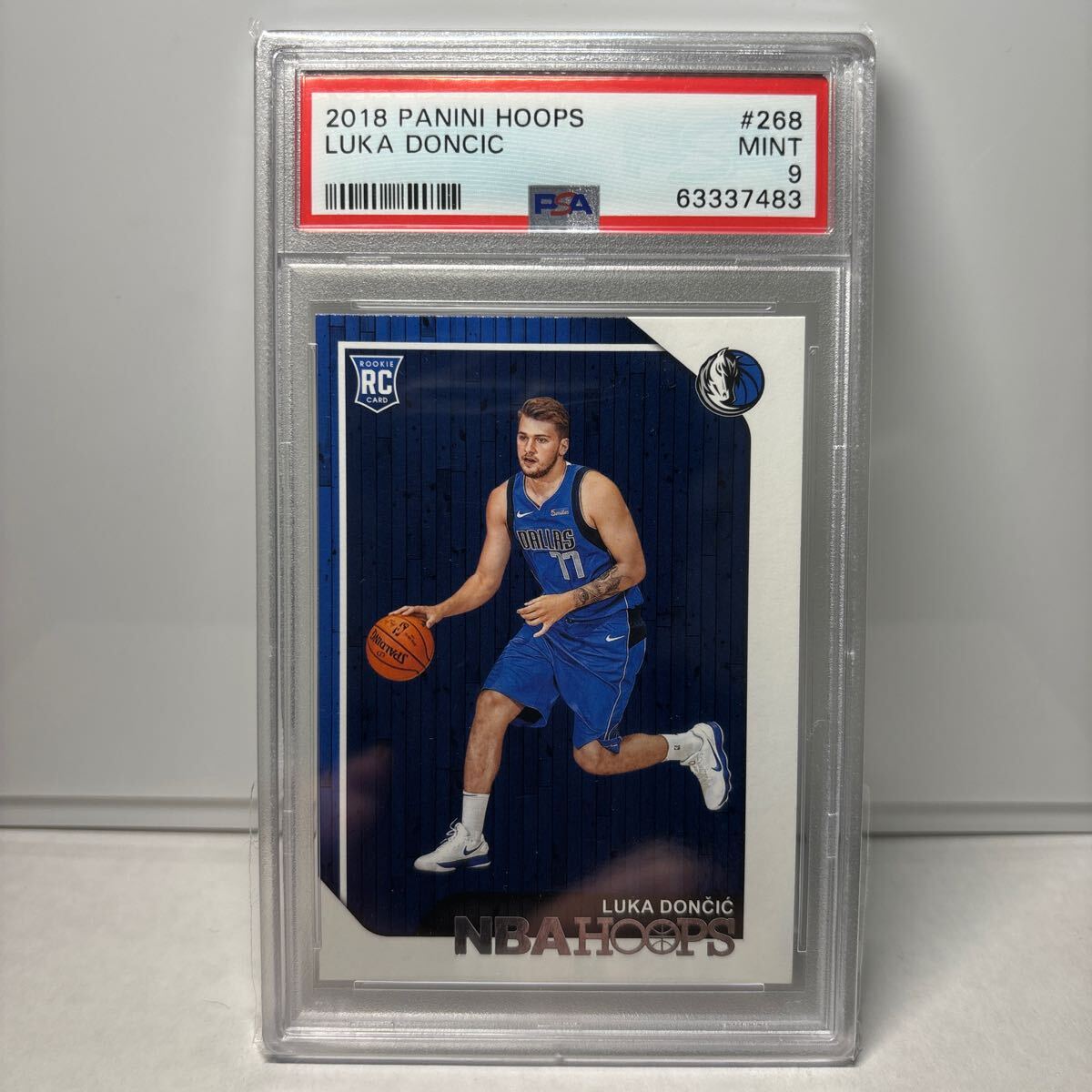 【 PSA 9 】 Luka Doncic RC 2018 Panini NBA Hoopsの画像1