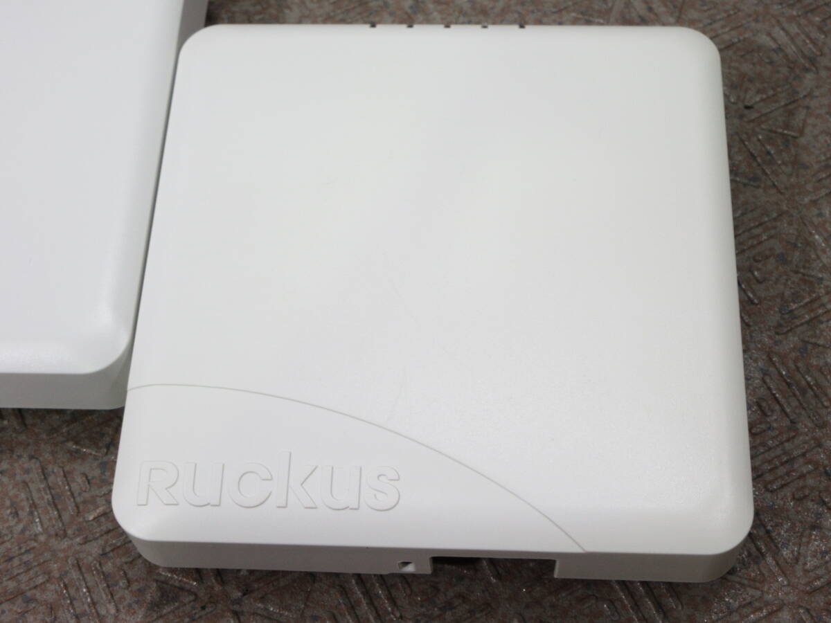 【2台セット】Ruckus ZoneFlex R500 / Wi-Fiアクセス ポイント / AP Firmware Version 3.6.2.0.759 / 初期化済み / No.Q341の画像2