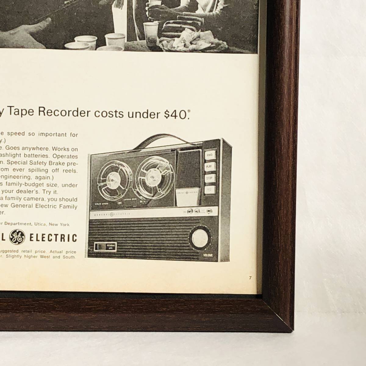 『 ゼネラルエレクトリック　テープレコーダー 』ビンテージ 広告　60年代　フレーム 付 ポスター 当時物 額付 LIFE 雑誌 アンティーク