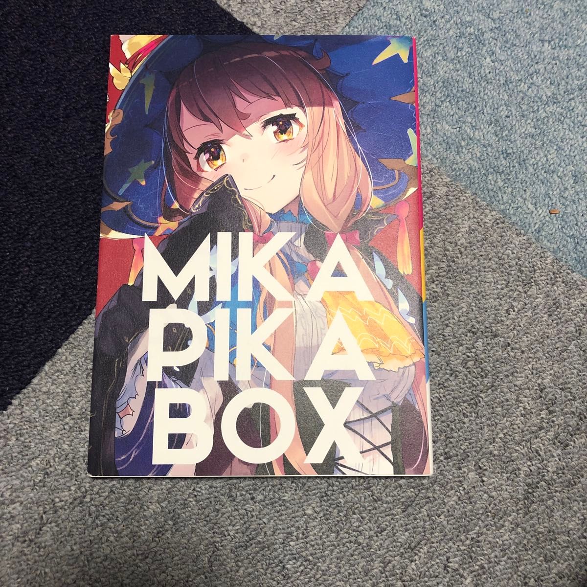 Mika PIka box mikapikazo イラスト集