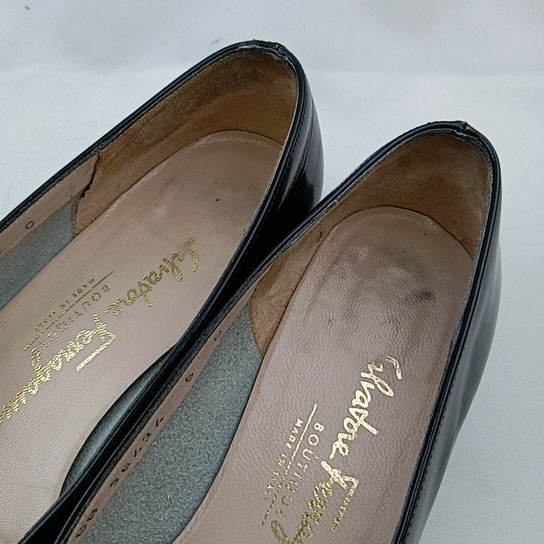  A #【商品ランク:B】 サルヴァトーレフェラガモ Salvatore Ferragamo ヴァラリボン ラウンドトゥ パンプス size5 1/2C レディース 婦人靴の画像4