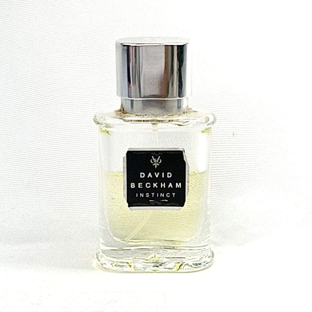 A 63 # 【 30ml 】 DAVID BECKHAM INSTINCT デヴィッド ベッカム インスティンクト EDT オードトワレ SP スプレー 香水 フレグランス _画像1