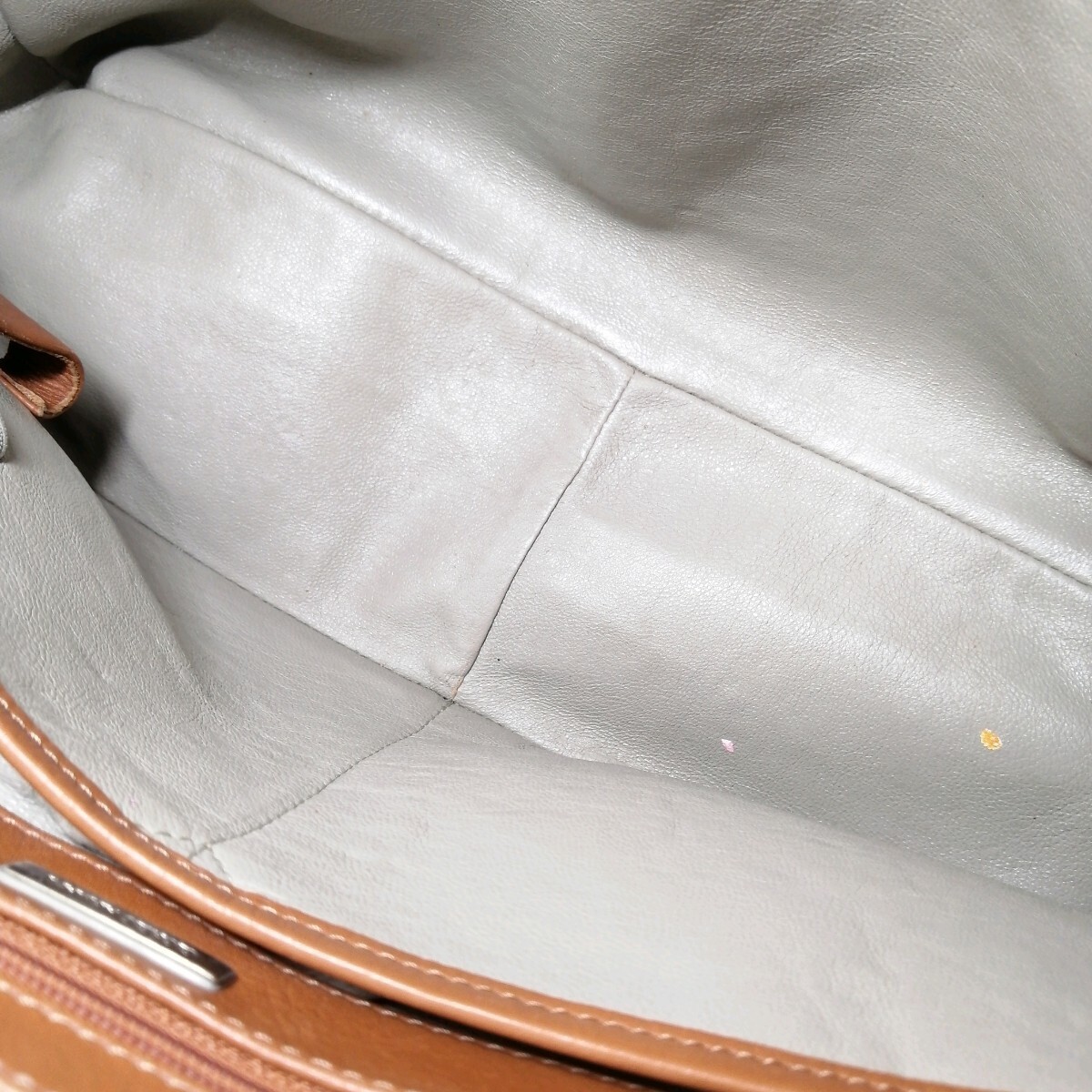 L Φ【商品ランク:B】 ジョルジオ アルマーニ GIORGIO ARMANI ロゴ型押し レザー ミニボストン ハンドバッグ 手提げ トート 紳士鞄 茶系の画像9