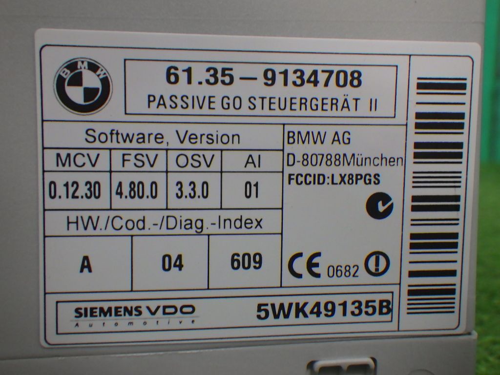 BMW320i[E90後期 LCI]コンフォートアクセス 9134708 コントロール ユニット_画像4