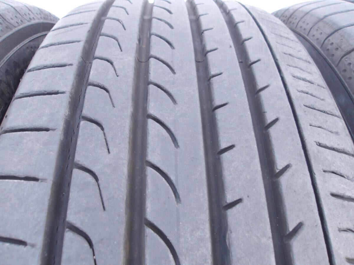 【即決送料無料] YOKOHAMA BLUEARTH RV-02 215/60r17. 4本セット2020 年製 ★残8分山以上・バリ山の良品です！★_画像4