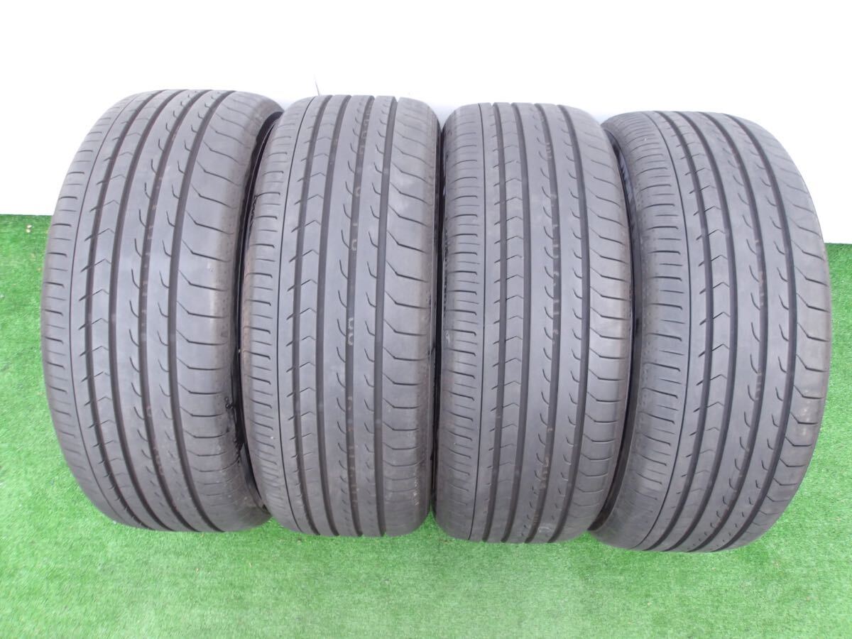 【即決送料無料] YOKOHAMA BLUEARTH RV-03 215/55r17 4本セット2022年製 ★残9分山以上・バリ山の良品です！★_画像1