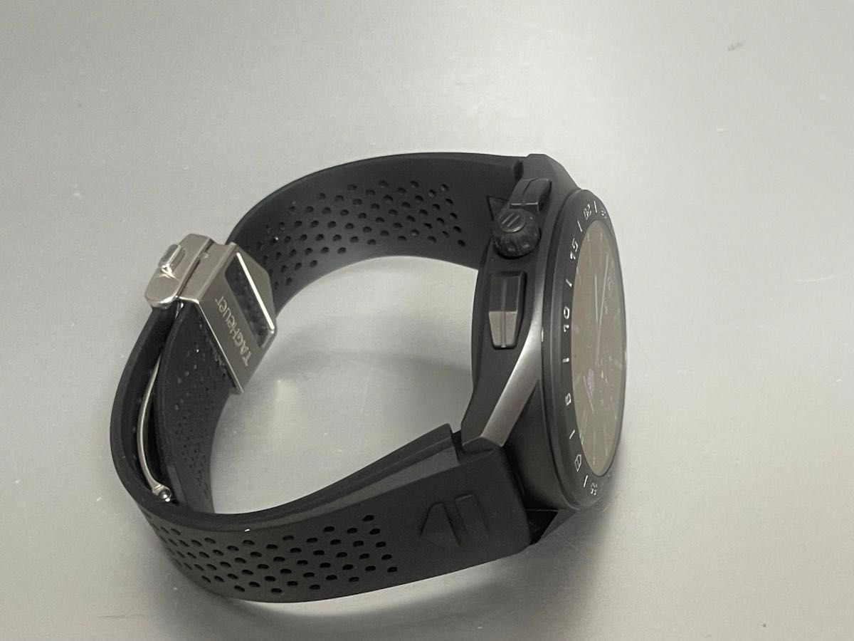 稼働 E3 チタン タグホイヤー コネクテッド 良品 充電器付 第3 稼働 E3 チタン タグホイヤー コネクテッド 良品 充電器付 第3