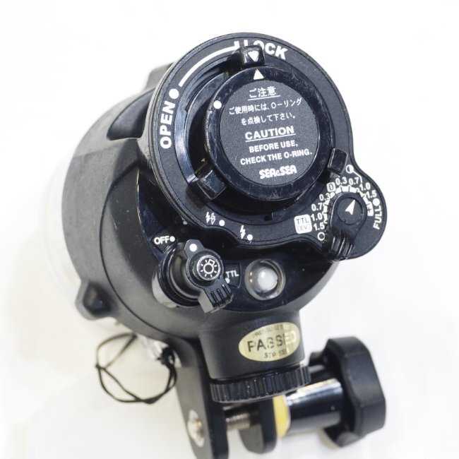 SEA&SEA YS-D1 underwater flash light 