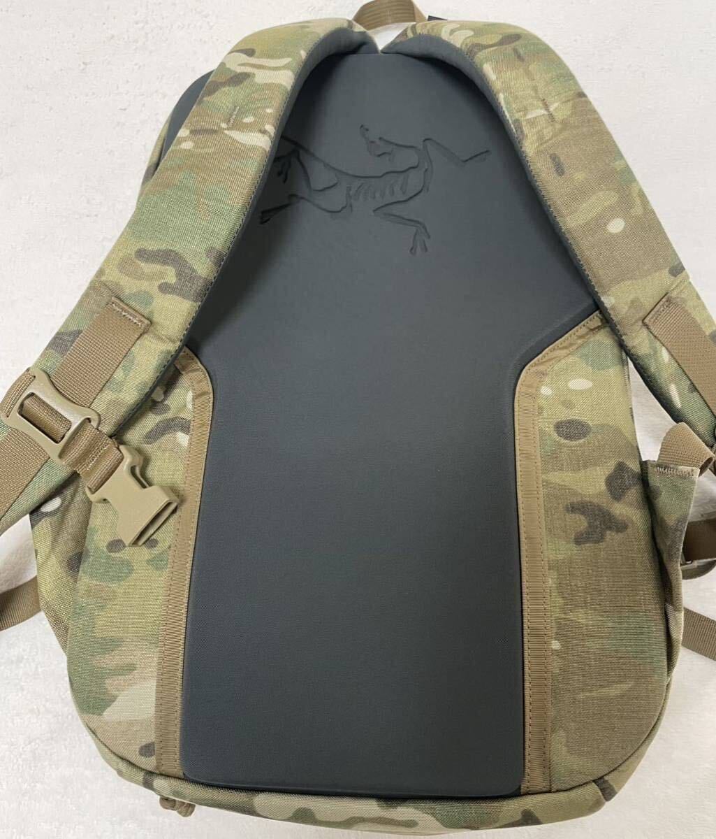 Yahoo!オークション - ARC'TERYX LEAF BLADE 21 アークテリクス Yahoo!オークション - ARC'TERYX LEAF BLADE 21 アークテリクス