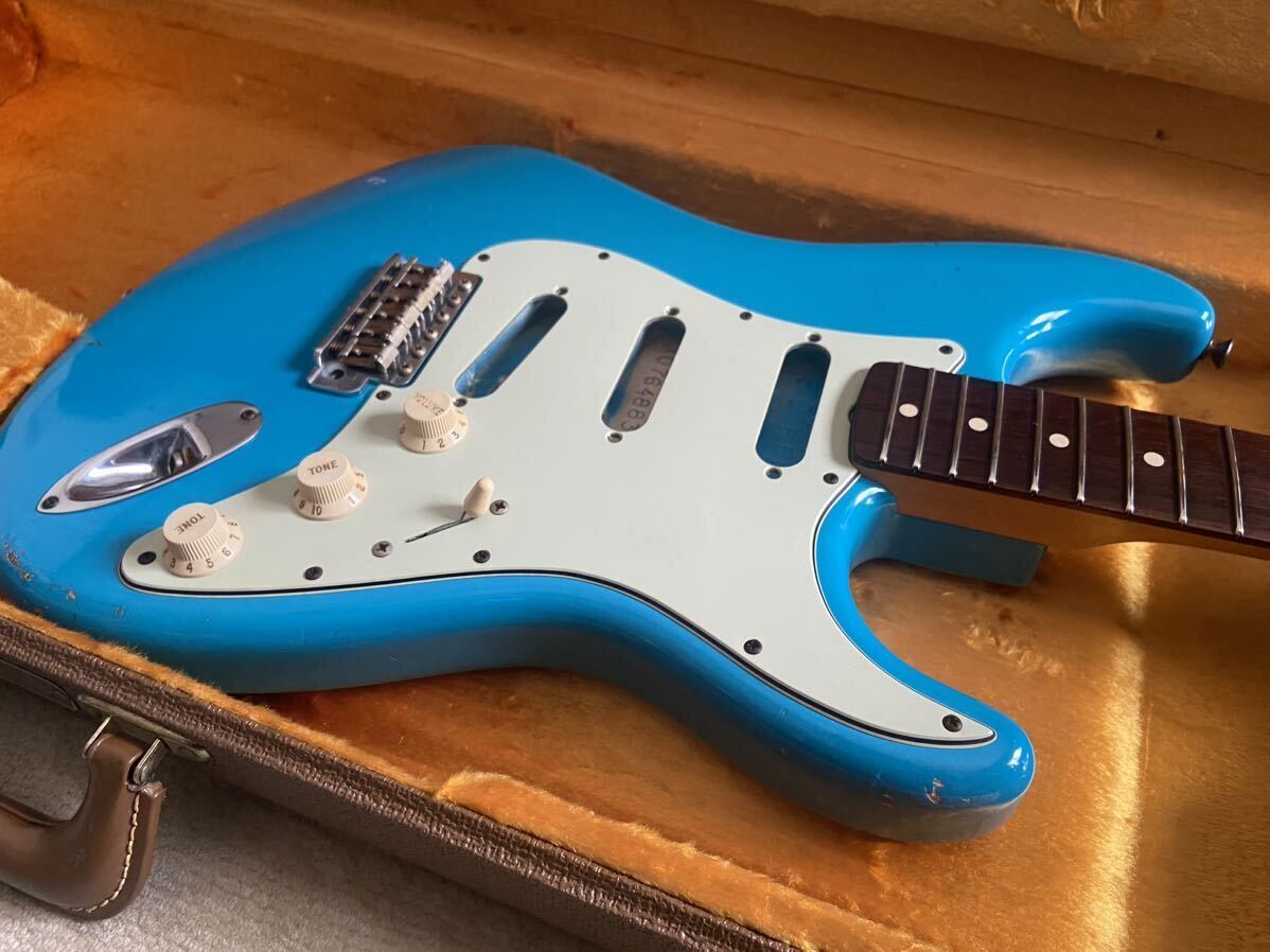 Fender Custom Shop 1960 Stratocaster Relic Faded Taos Turquoise フェンダー カスタムショップ ストラトキャスター の画像2