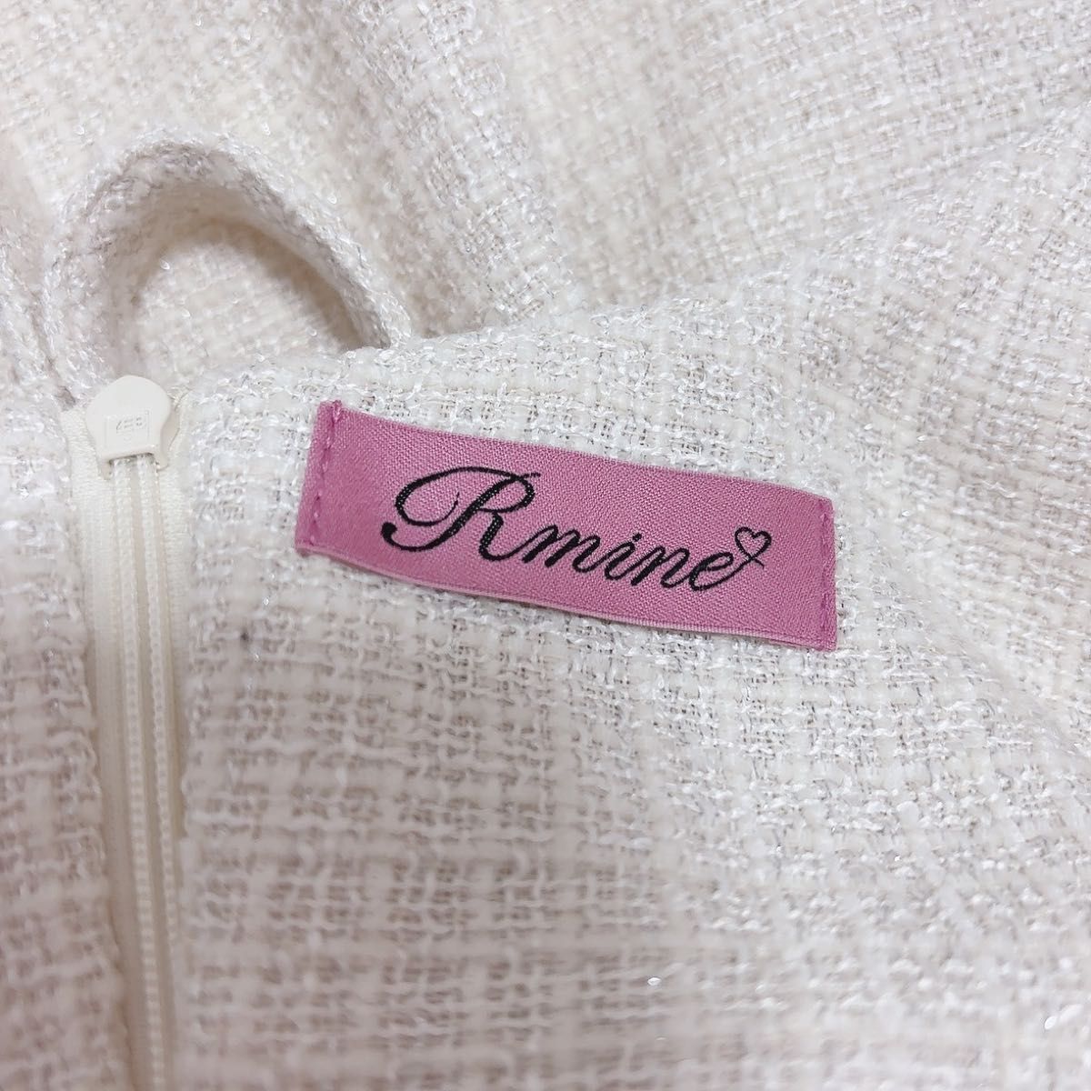 Rmine アールマイン　リボン付きラメツイードジャンパースカート　ホワイト
