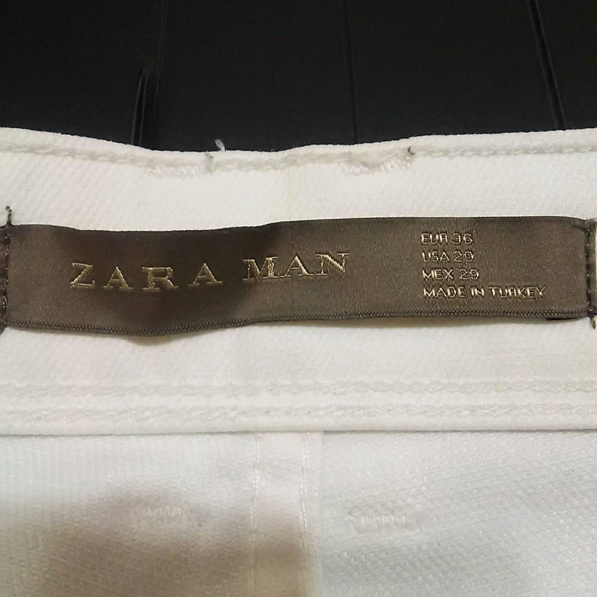 即決★送料無★　ZARA MAN　スキニーデニム　W71cm　ストレッチ　ホワイト　コーティング加工　トルコ製　ザラ