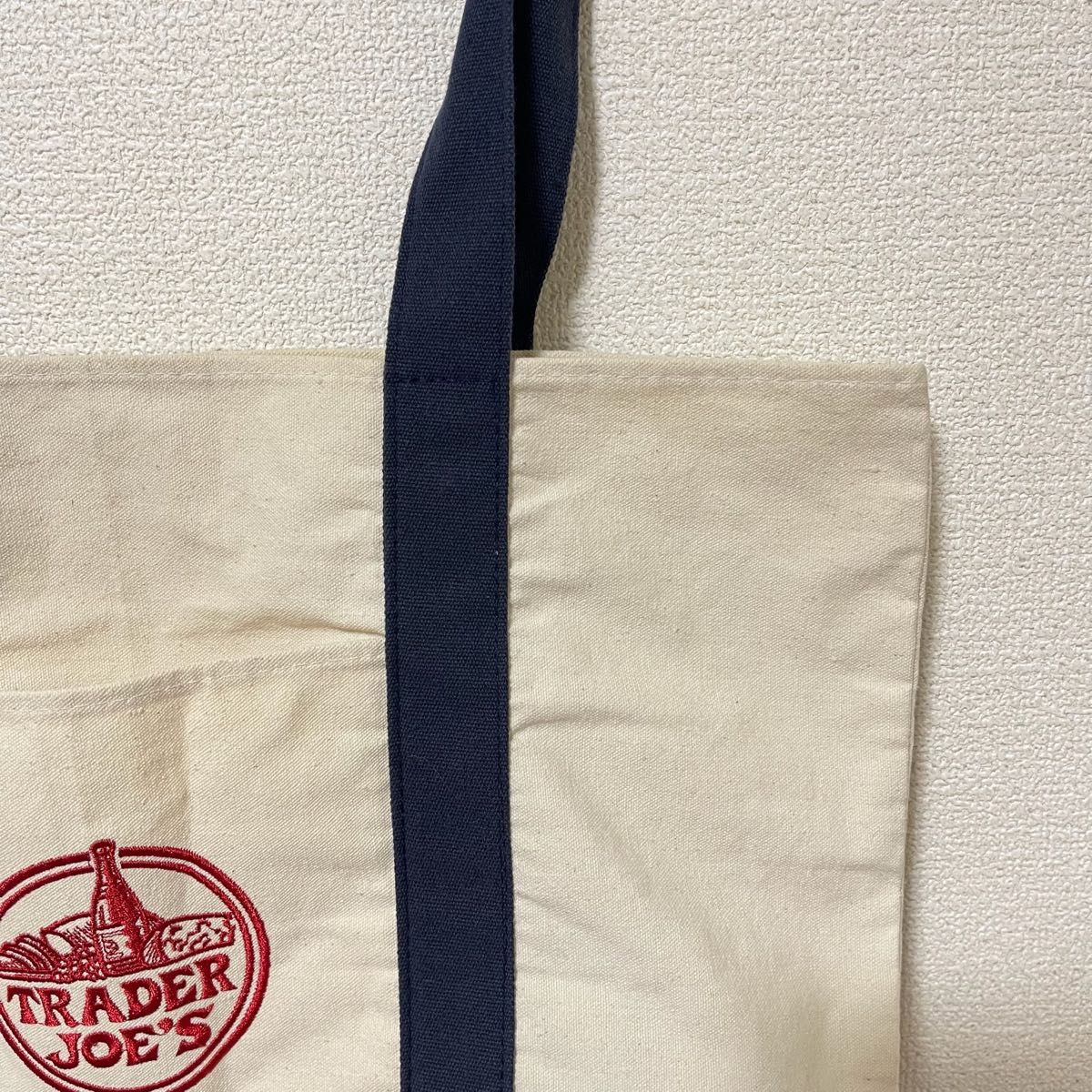 Trader Joe’s トレーダージョーズ　トートバッグ　バッグ　お出かけバッグ エコバッグ　丈夫　高級スーパー　アメリカ　人気