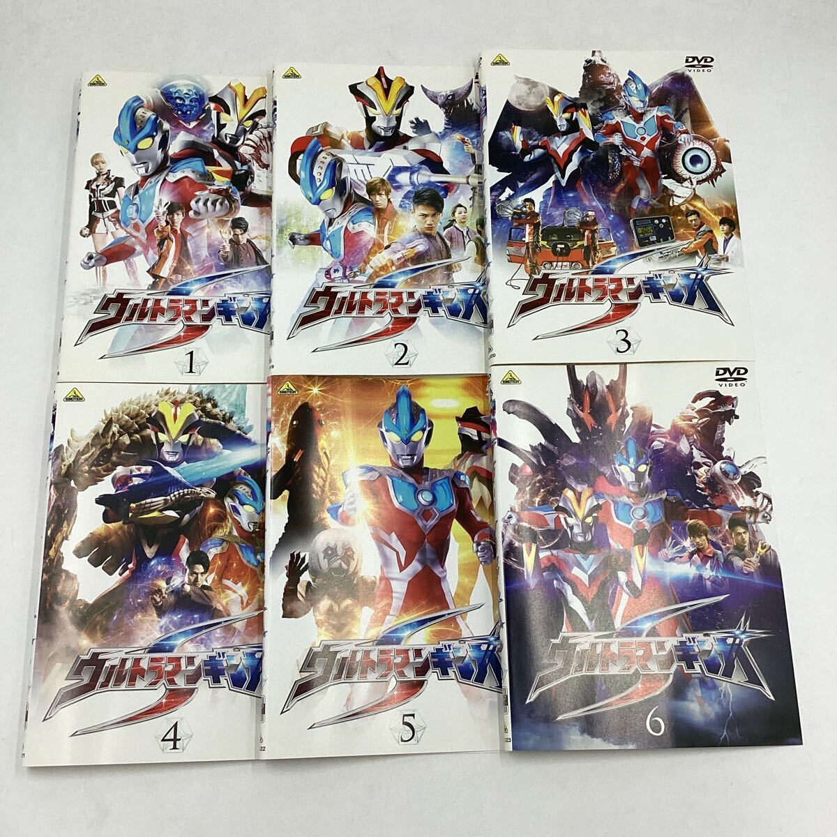 ウルトラマンギンガS 全6巻&劇場版3巻 計9巻セット ★DVD★中古品★レンタル落ち_画像1