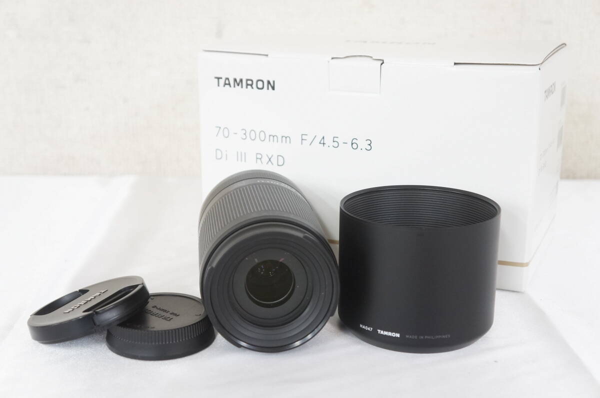 TAMRON タムロン 70-300mm F4.5-6.3 Di III RXD SONY Eマウント カメラレンズ HA047 フード付き 9704156041の画像1