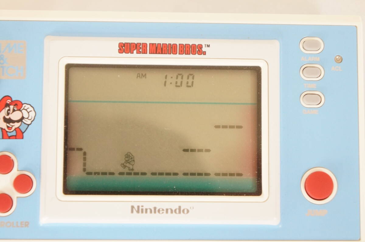 ② 動作品 Nintendo 任天堂 SUPER MARIO BROS スーパーマリオブラザーズ YM-105 GAME&WATCH ゲームウォッチ 箱 取説付き 4804196011の画像2