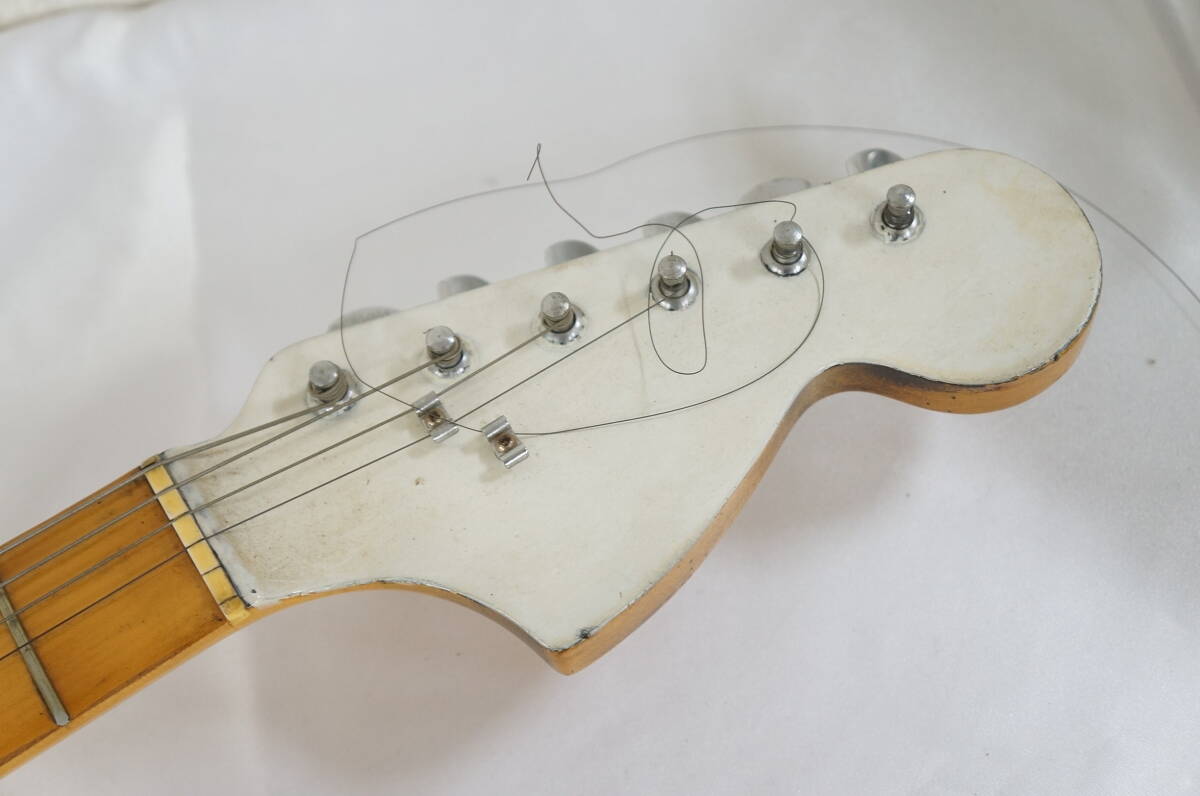 メーカー不明 ストラトタイプ JAPAN エレキギター 弦楽器 ソフトケース付き 4504191611の画像4