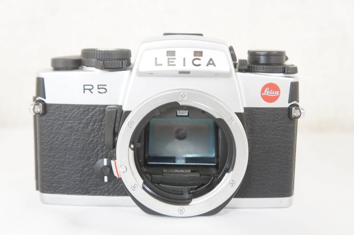 ⑫ LEICA ライカ R5 シルバー ボディ フィルムカメラ 箱 取説付き 4504276091