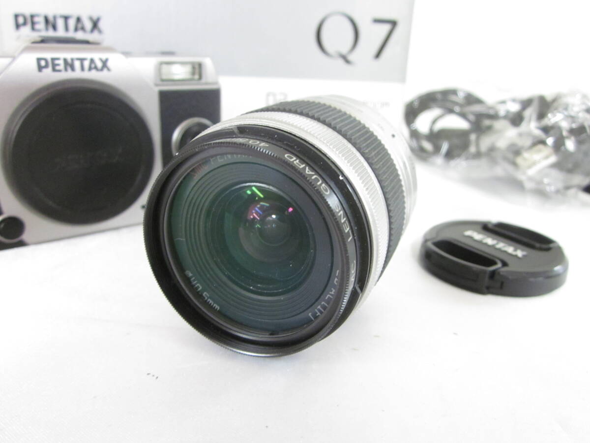 A. ペンタックス PENTAX Q7 ボディ + 5-15mm F2.8-4.5 STANDARD ZOOM 7004156011