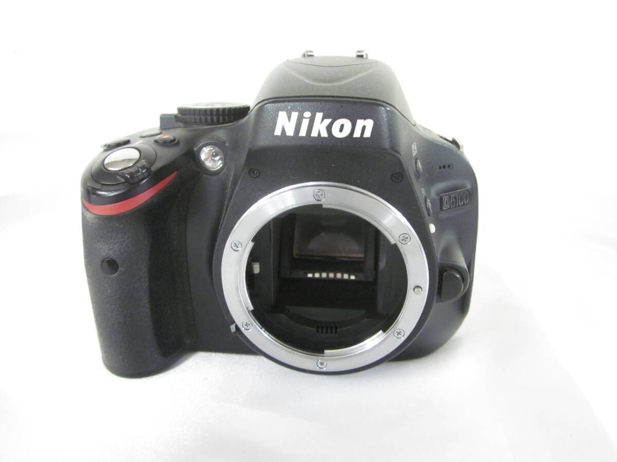 C. Nikon ニコン D3000/D5100 カメラ Nikon DX 18-55mm 1:3.5-5.6G TAMRON 18-200mm F/3.5-6.3 レンズ セット 7004156011の画像4