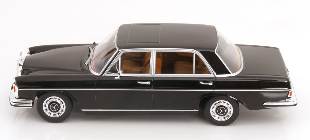 ＜予約品＞　KK scale 1/18 Mercedes Benz 300 SEL 6.3 W109 1967-1972　ブラック　メルセデス　ベンツ_画像5