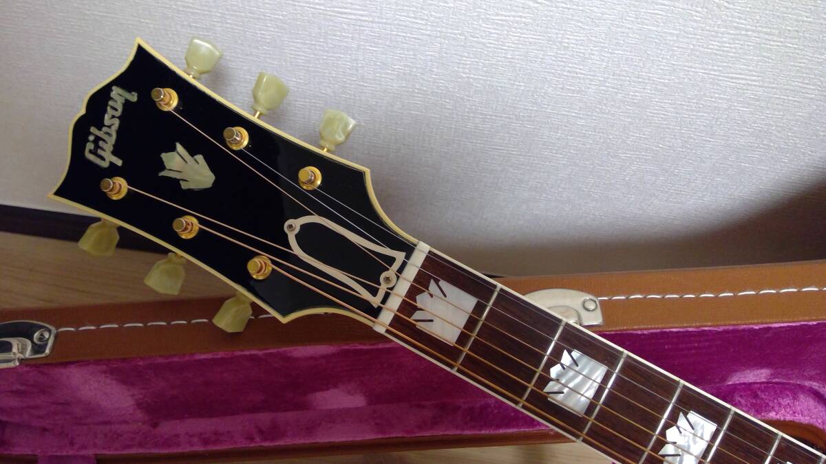 美品! Gibson SJ-200 True Vintage 2007年製 マダガスカルローズ指板・ブリッジの画像4