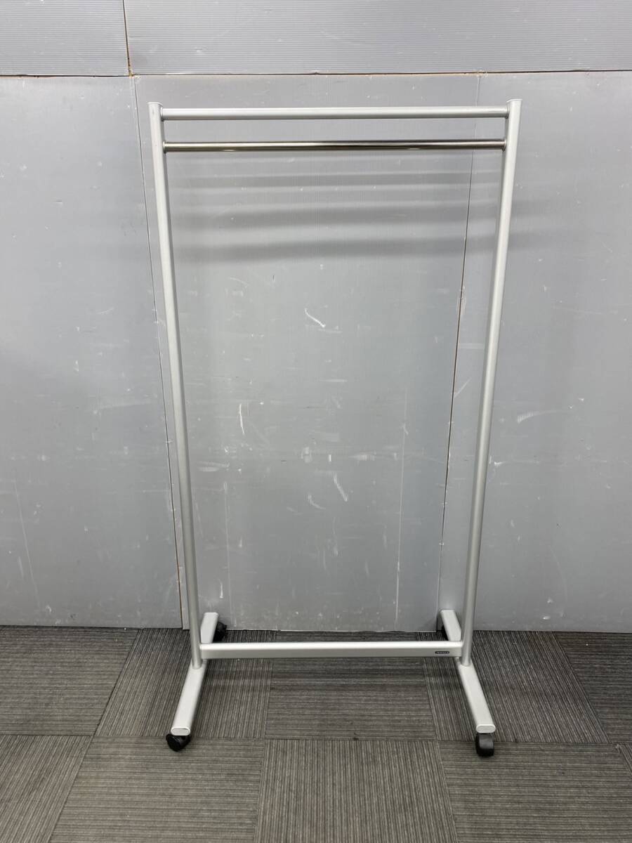 * tube 3299* our company flight correspondence region equipped * business use *oka blur made * coat hanger rack * with casters .15 person for * silver group 