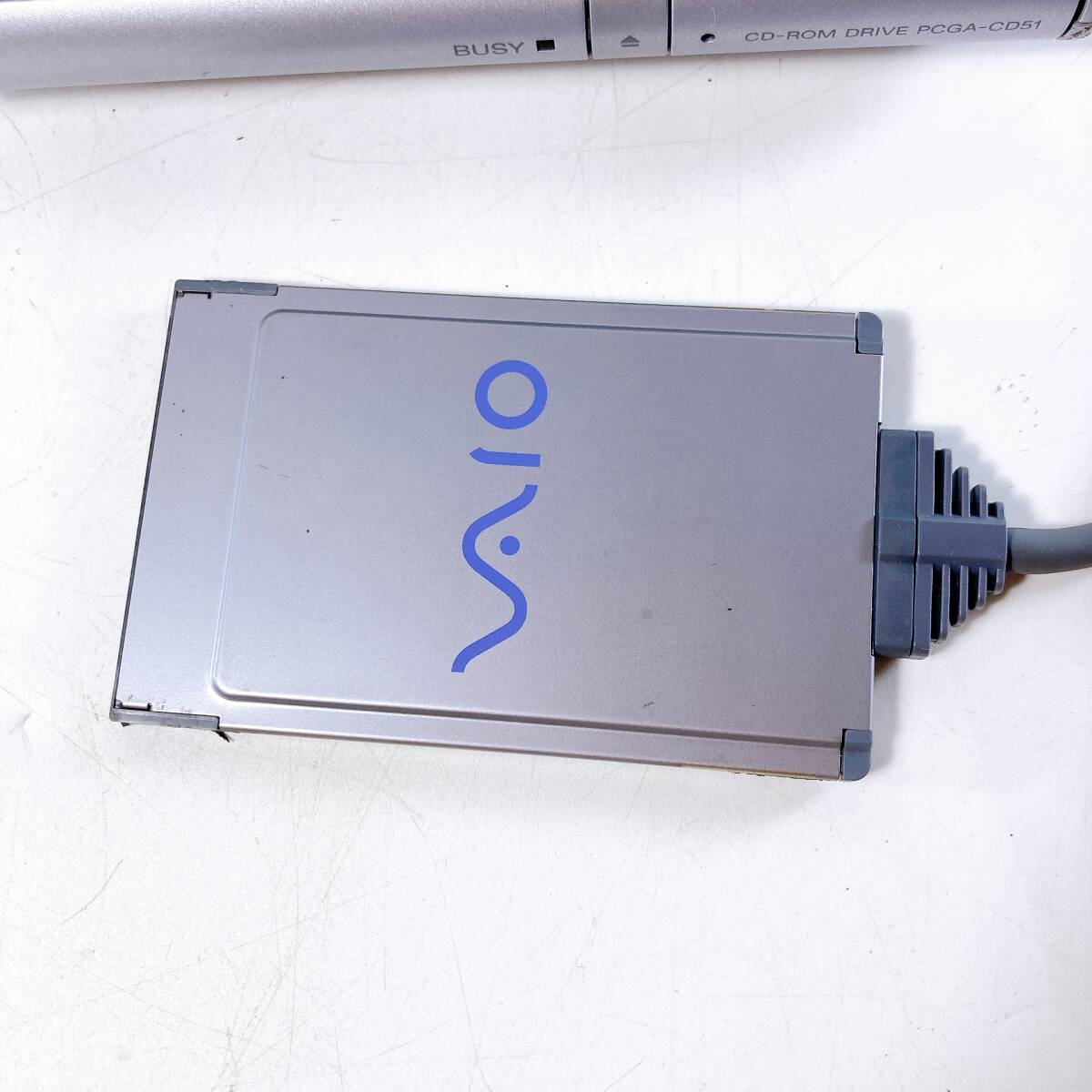【ジャンク】SONY ソニー VAIO CD-ROMドライブ PCGA-CD51 PCカード接続 ソフトケース付の画像3