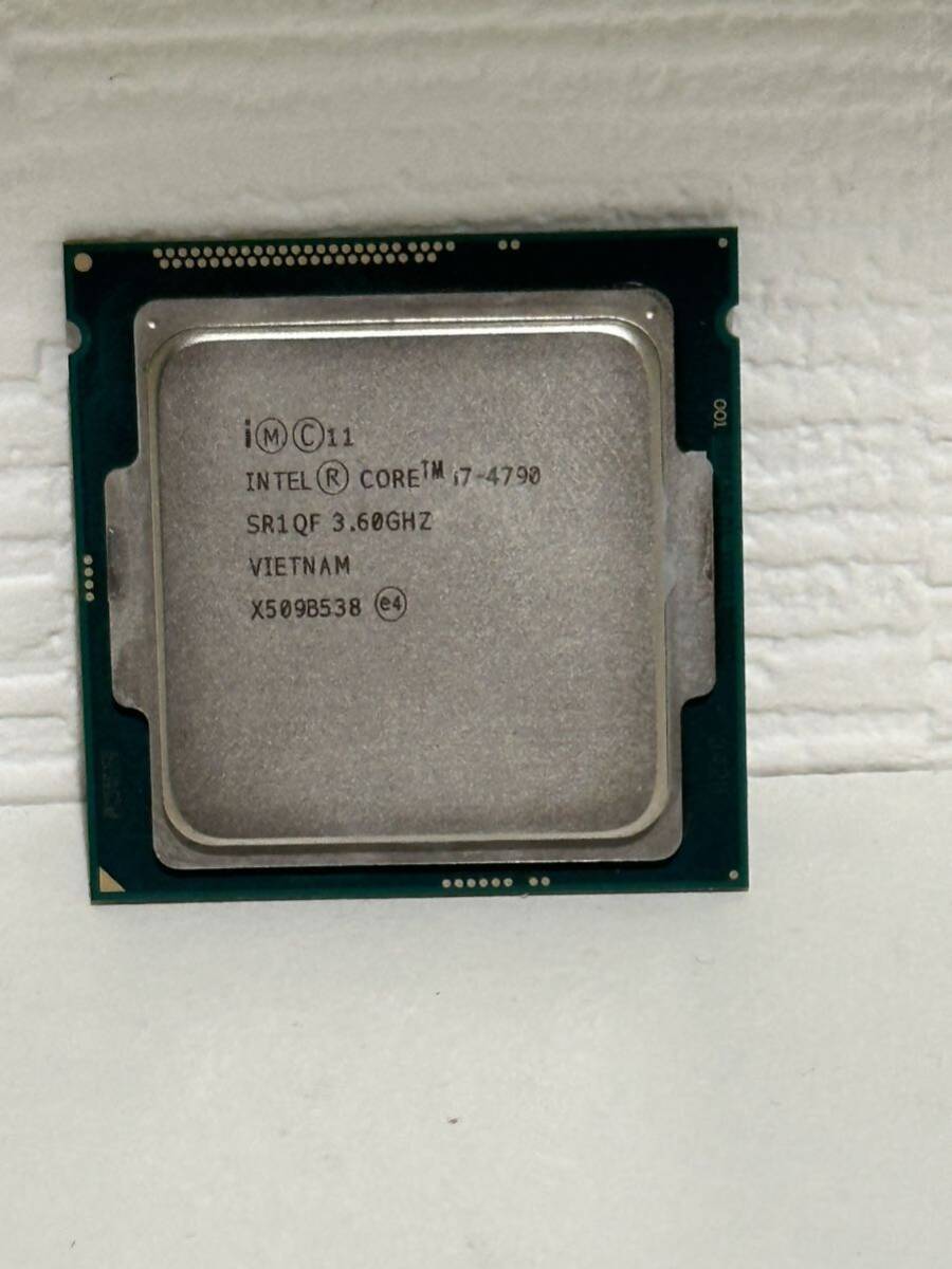 CPU Intel R Core TM i7-4790 動作確認済み 単品_画像1