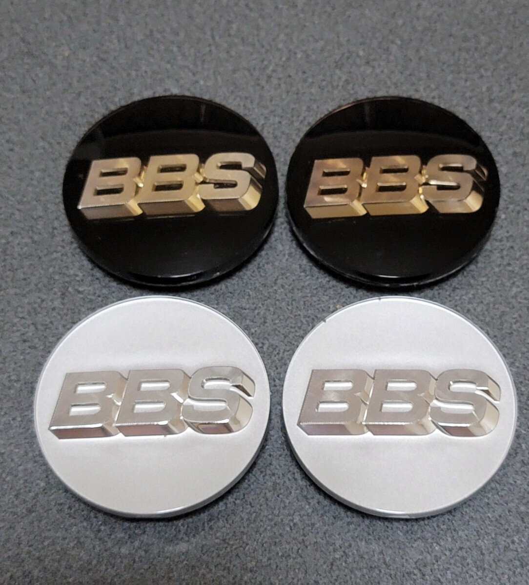 プラチナシルバー 黒金 BBS センターキャップ 70ミリ 正規品 RF LM RG-F RE-L RE-L2 RG-R  56 24 073 リング無 ブラック ゴールド の画像1