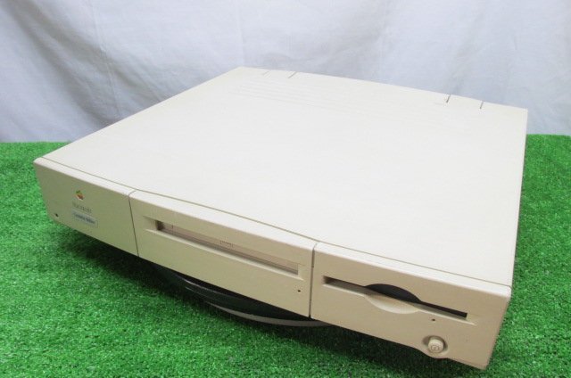KA0980/デスクトップPC/Apple Macintosh Centris 660AV M9040の画像1
