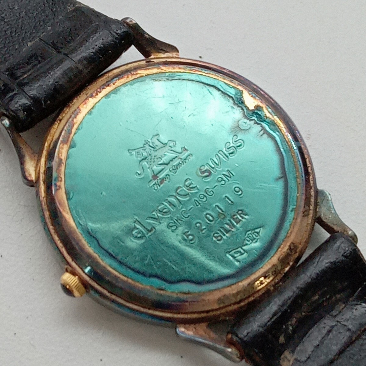 夏本3月No105 腕時計 Canada カナダ メイプルリーフ 金貨 1/4OZ ブラック系 文字盤 アナログ時計 Silver 総重量約22.8g の画像6