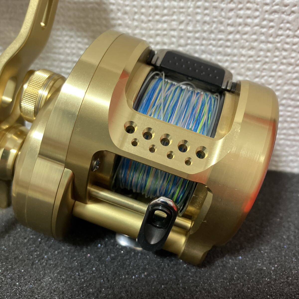 11823円 シマノオシアコンクエスト300HG右巻き☆D-8 - シマノ 11823円 シマノオシアコンクエスト300HG右巻き☆D-8 - シマノ