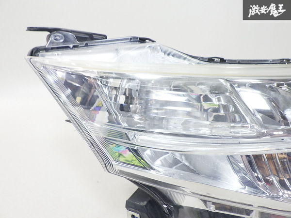 トヨタ 純正 M900A M910A ルーミー 前期 LED ヘッドライト ヘッドランプ 右 右側 運転席 STANLEY W3918 即納 M900S M910S トール_画像4