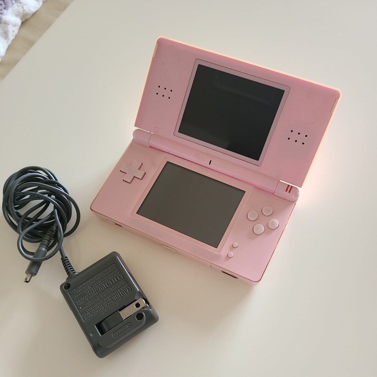 任天堂DS本体　ニンテンドーDS　DS NINTENDO ニンテンドー ゲーム機_画像1