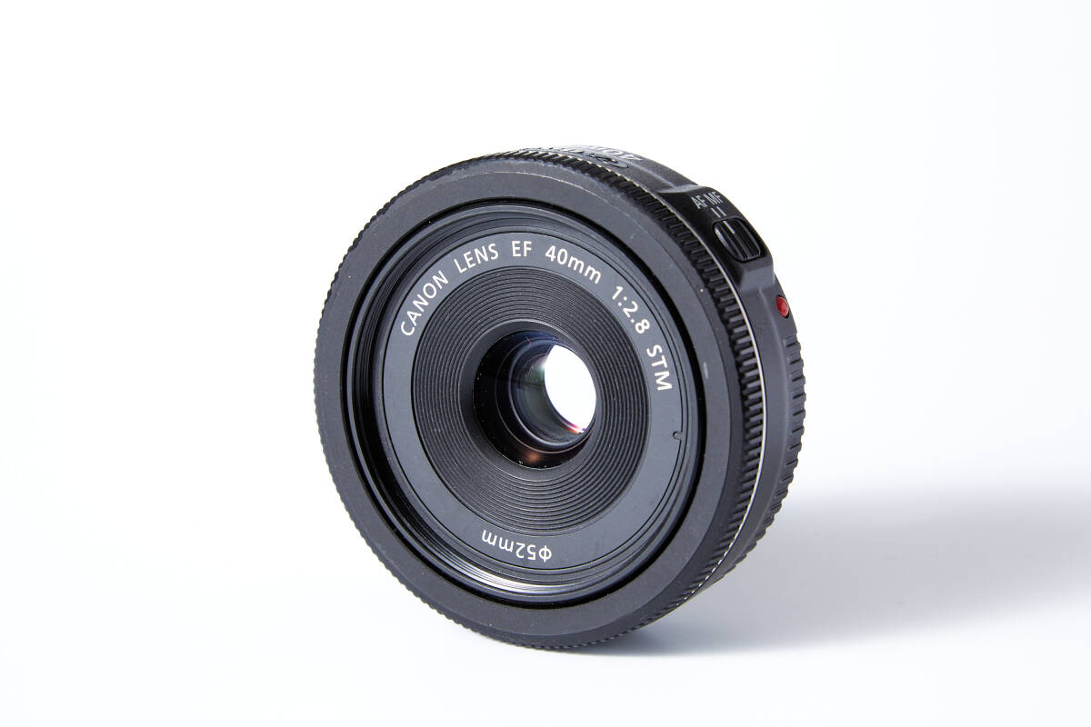 ★EF40mm F2.8 STM EF4028STM 【超人気 パンケーキ】 Canon EF40ｍｍ F2.8 STM ブラック ★の画像2